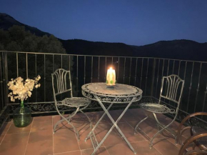 Casa en la tobica, Yeste
